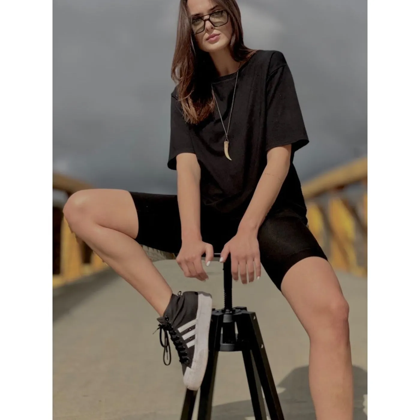 Black Box Fit Oversized Tee