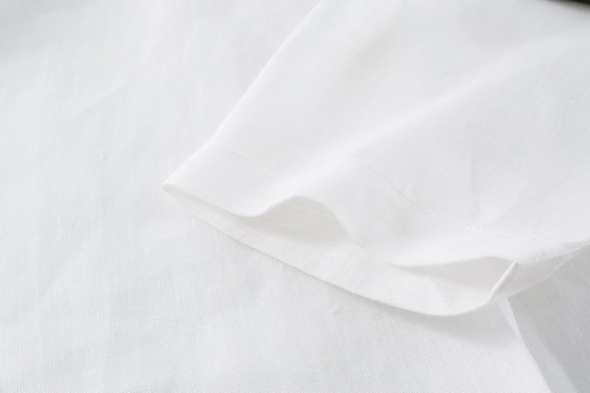 Coconut 08 | linen top