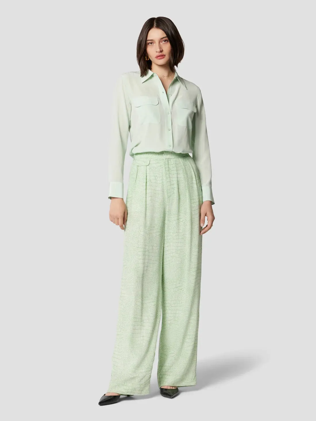 Equipment Slim Signature Silk Shirt - MISTY JADE GREEN