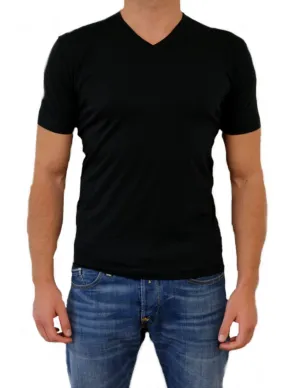 The Indestructible V-neck Tee | Black