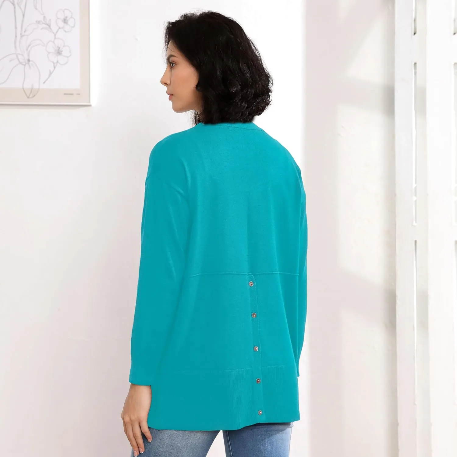 Women's Open Front Cardigan with Pockets Long Sleeve Solid Color Lightweight Knit Sweater