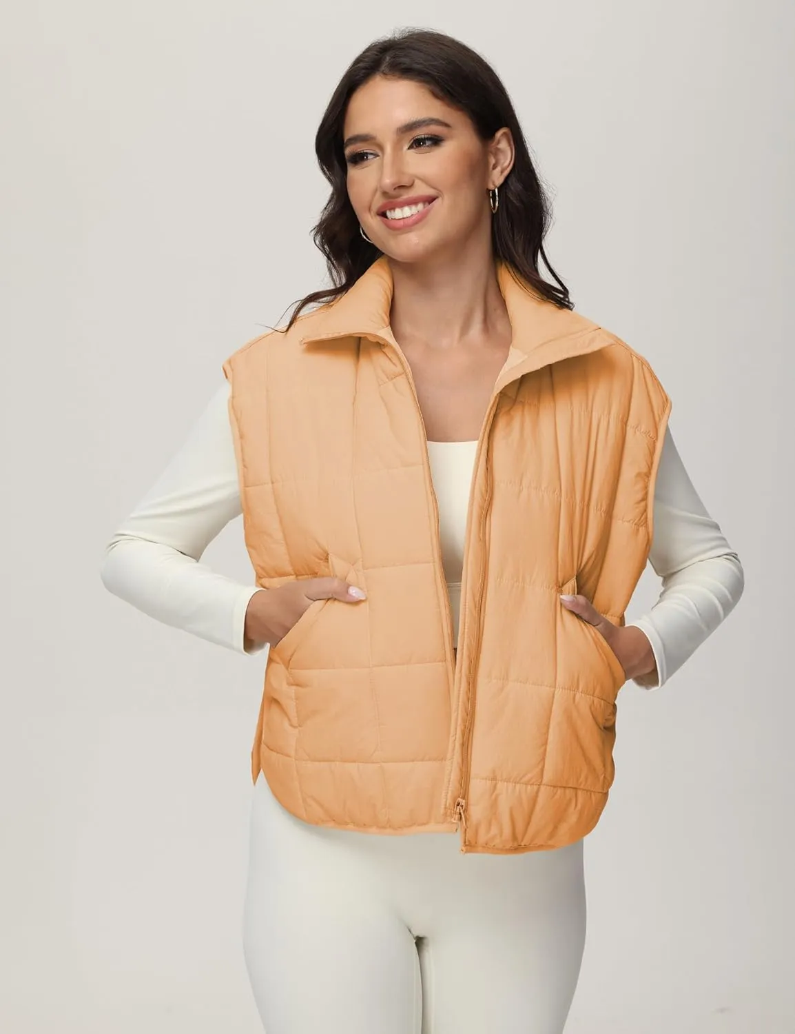 Xiaoxuemeng Puffer Vest Women Lightweight Zip Up Quilted Vest Padded Gilet Sleeveless Jacket with Pockets